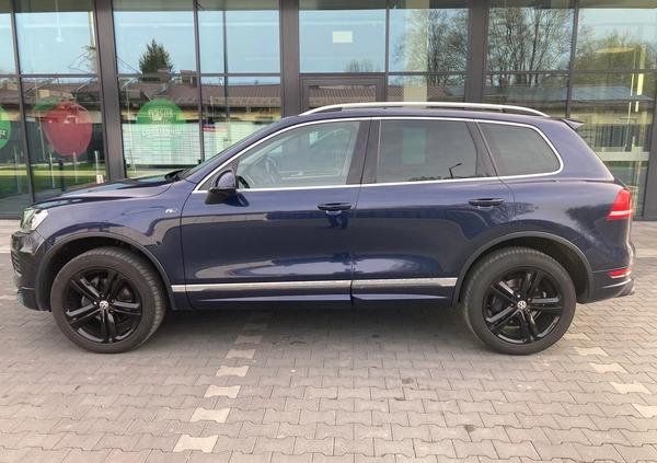 Volkswagen Touareg cena 96990 przebieg: 148700, rok produkcji 2013 z Skawina małe 92